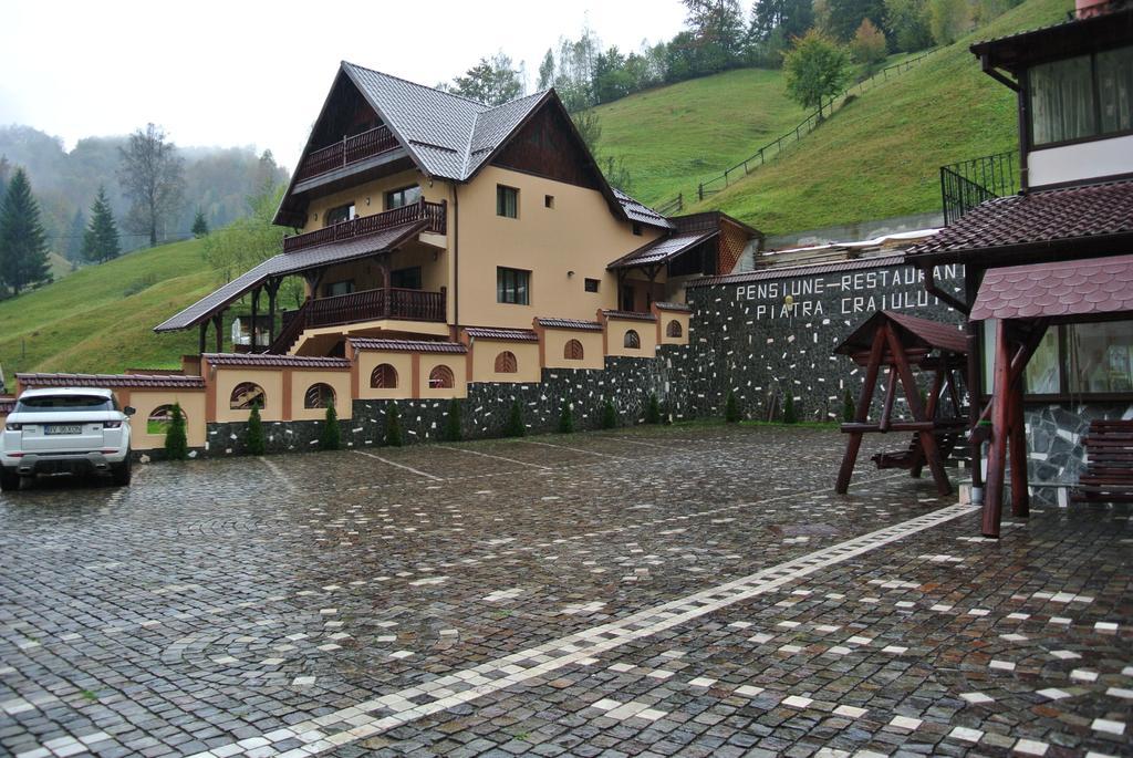 Pensiune Restaurant Piatra Craiului Dîmbovicioara Kültér fotó